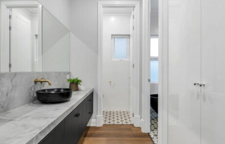 2.44 burton rd Athelstone 7